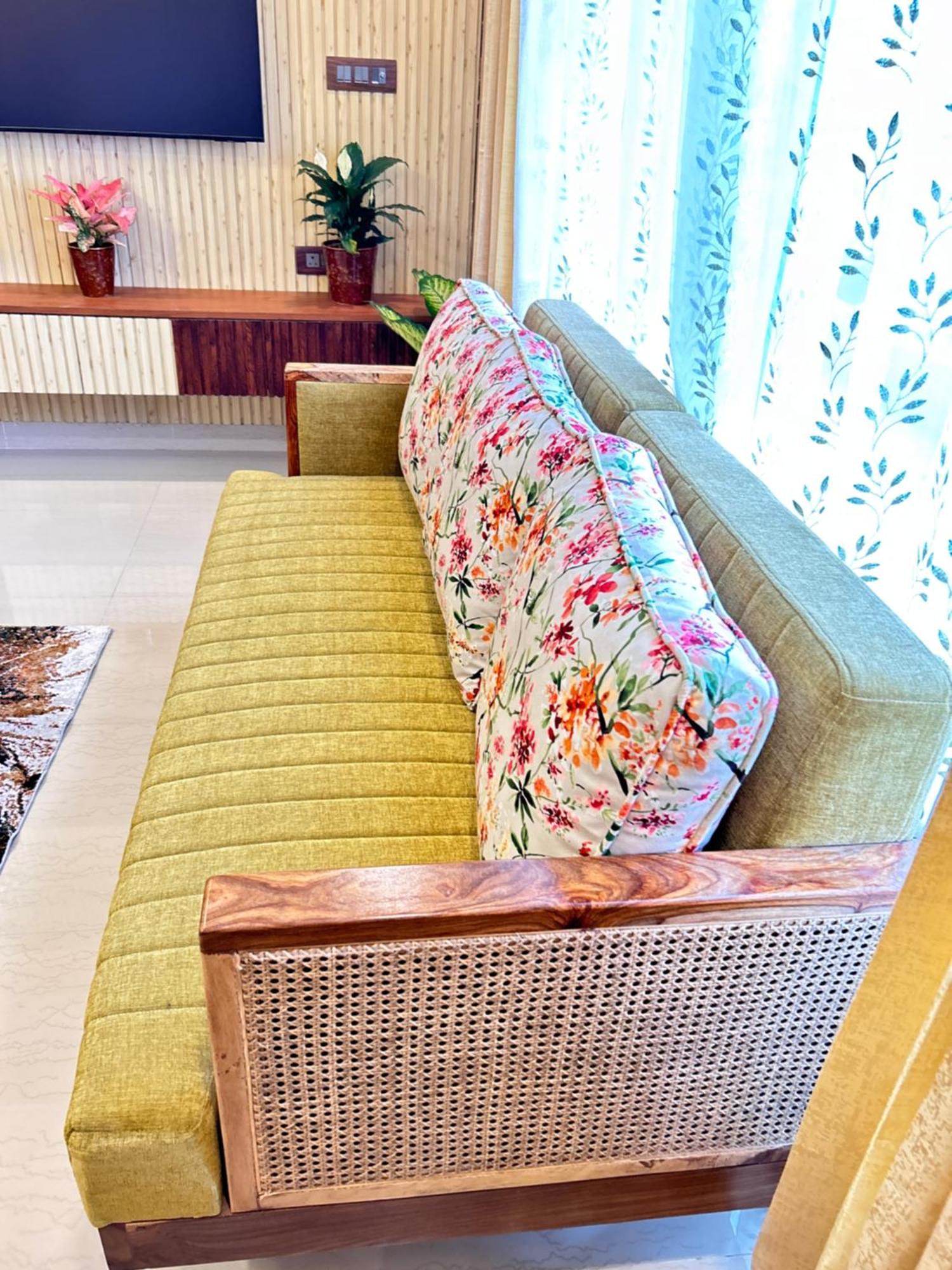 Apartment Nesting Paradise Luxe By Payal Ghosh *