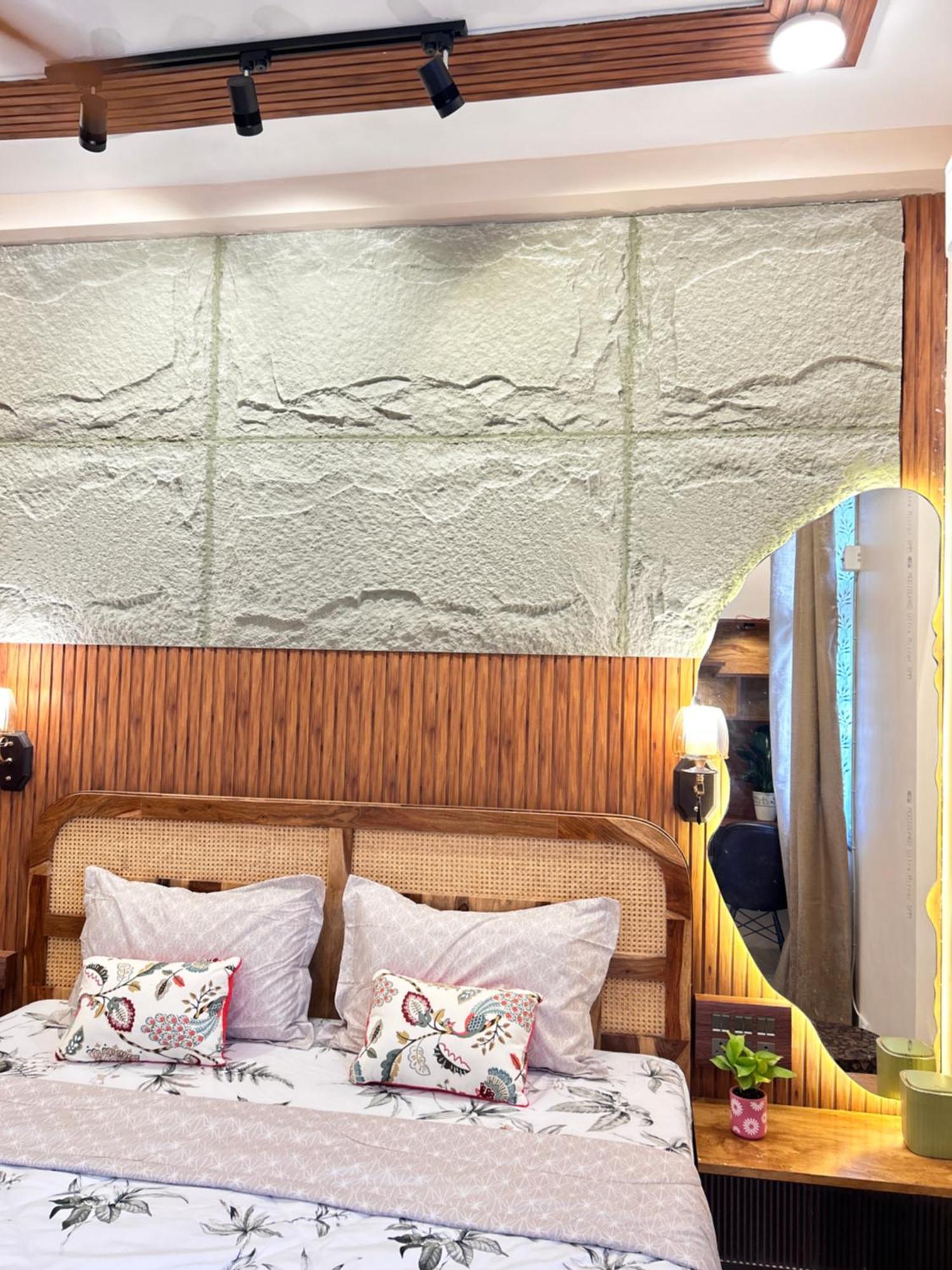 Nesting Paradise Luxe By Payal Ghosh * New Delhi