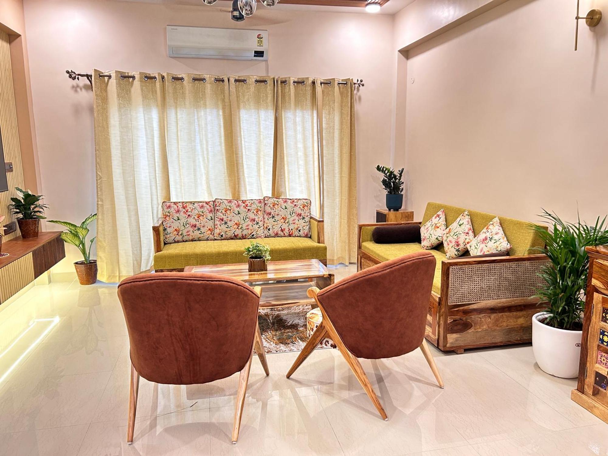 Nesting Paradise Luxe By Payal Ghosh * New Delhi