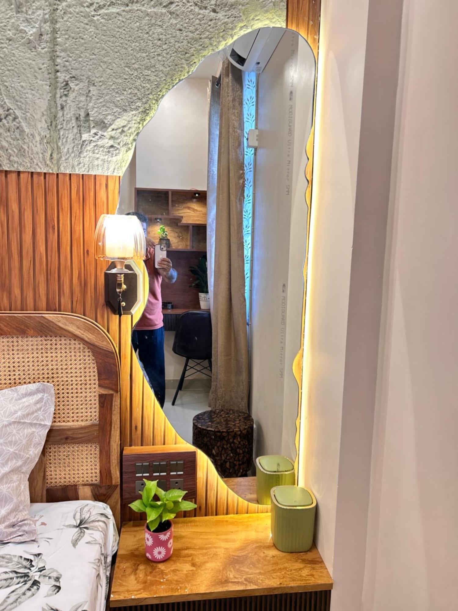Nesting Paradise Luxe By Payal Ghosh * New Delhi