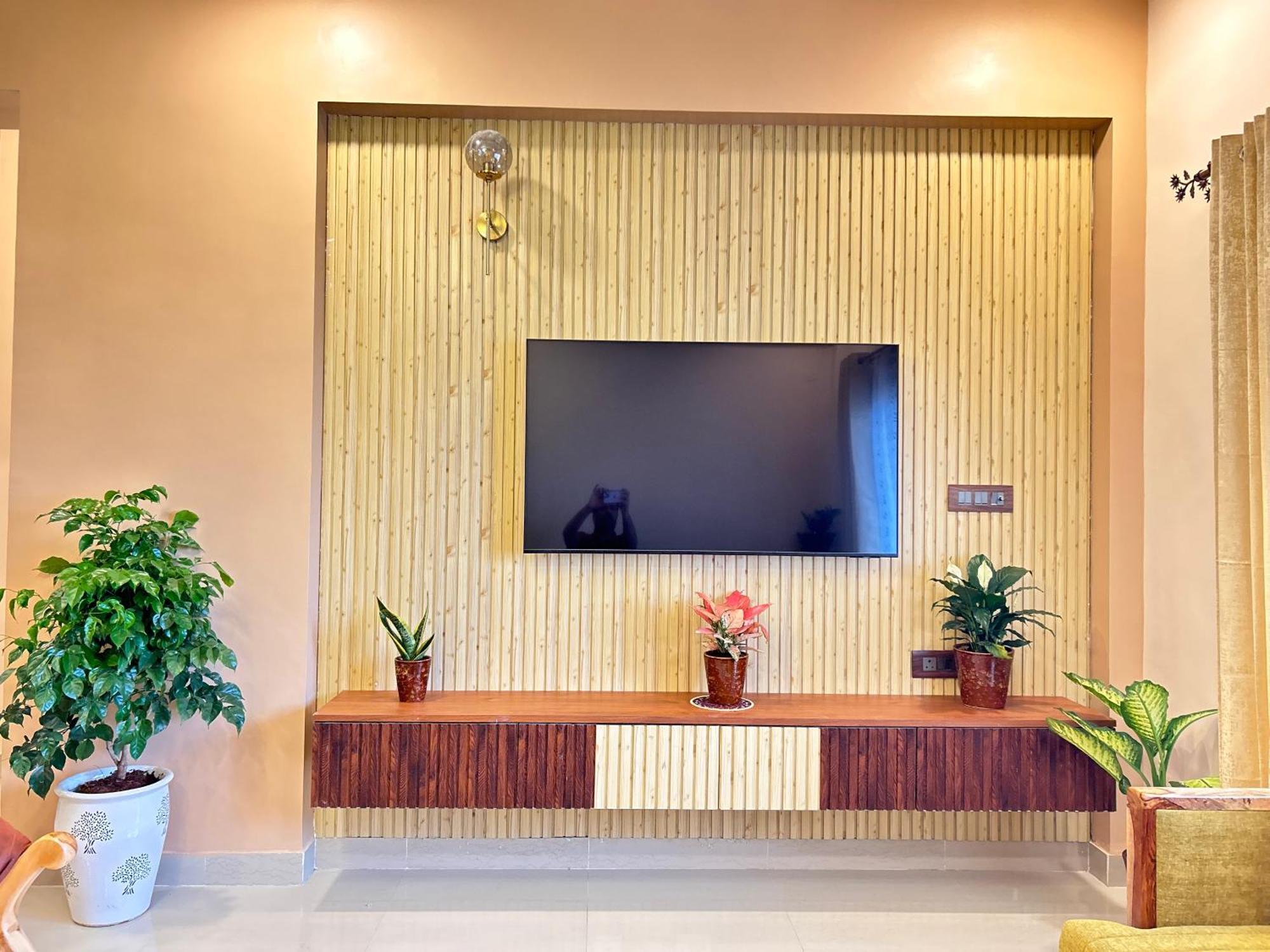 Nesting Paradise Luxe By Payal Ghosh Apartment New Delhi